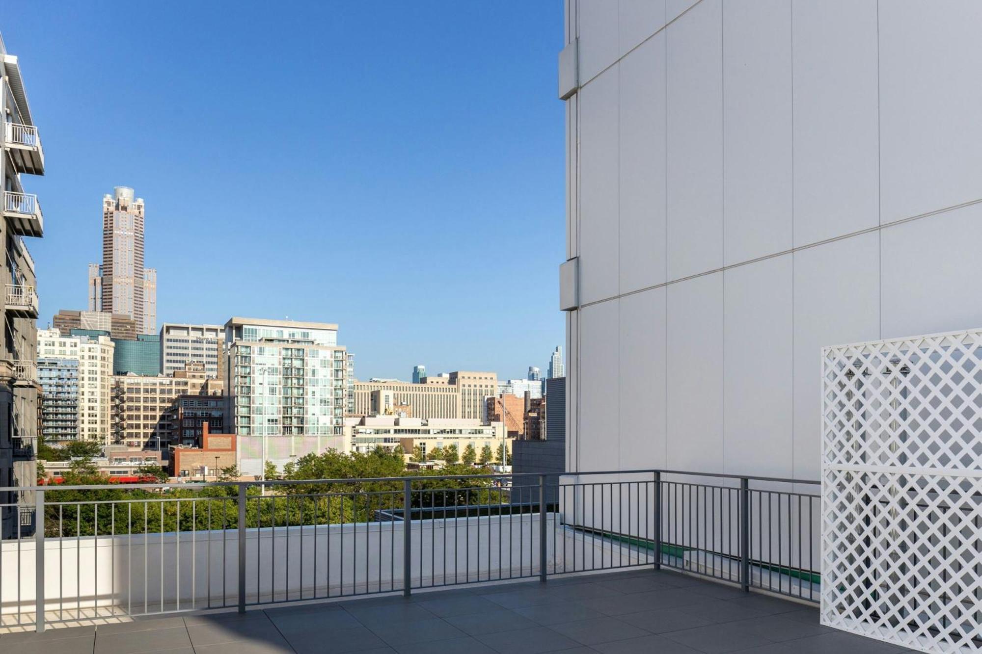 Sonder By Marriott Bonvoy Greektown Apartments Chicago Esterno foto